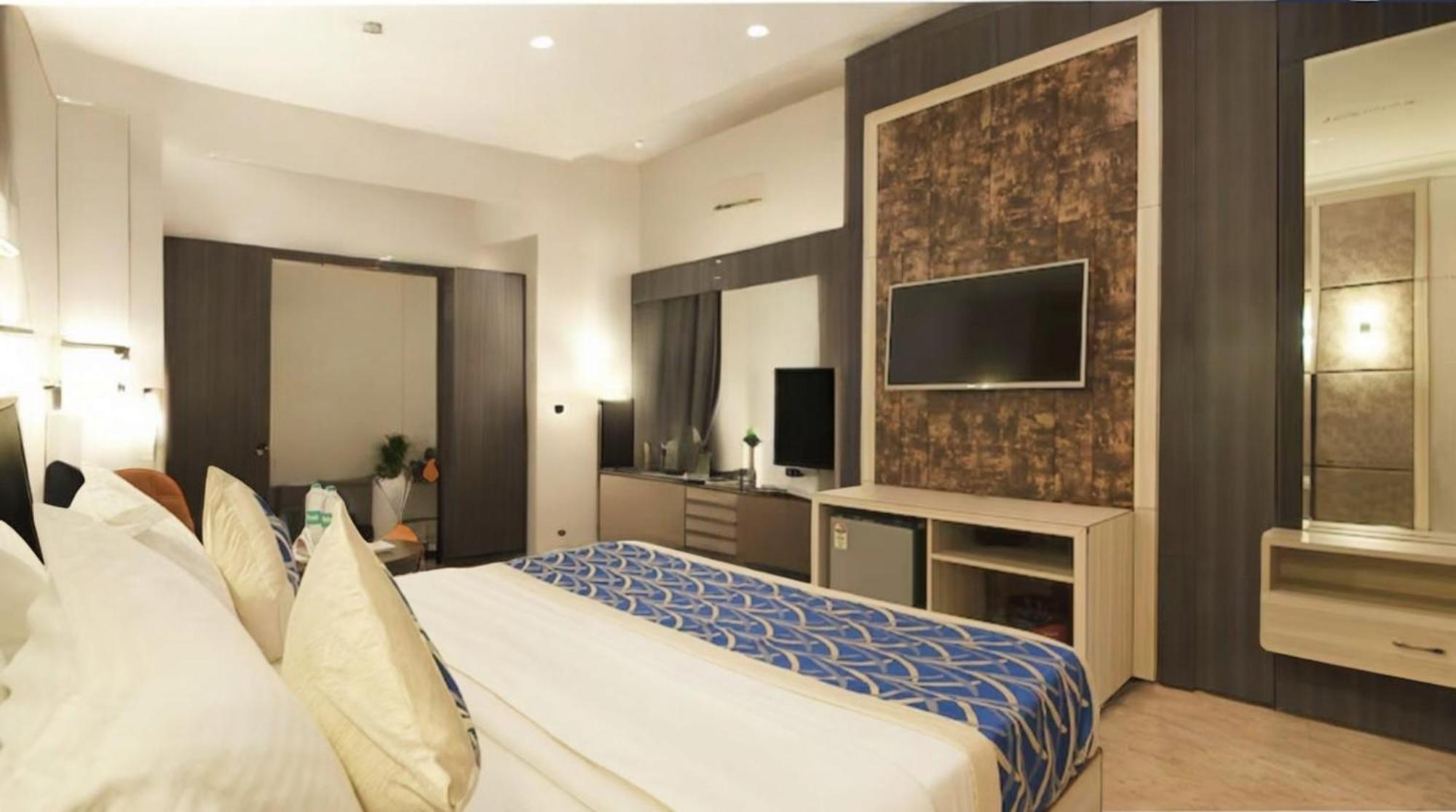Hotel The Almora By Rs Global Near By Delhi International Airport With - Free Airport Drop 新德里 外观 照片