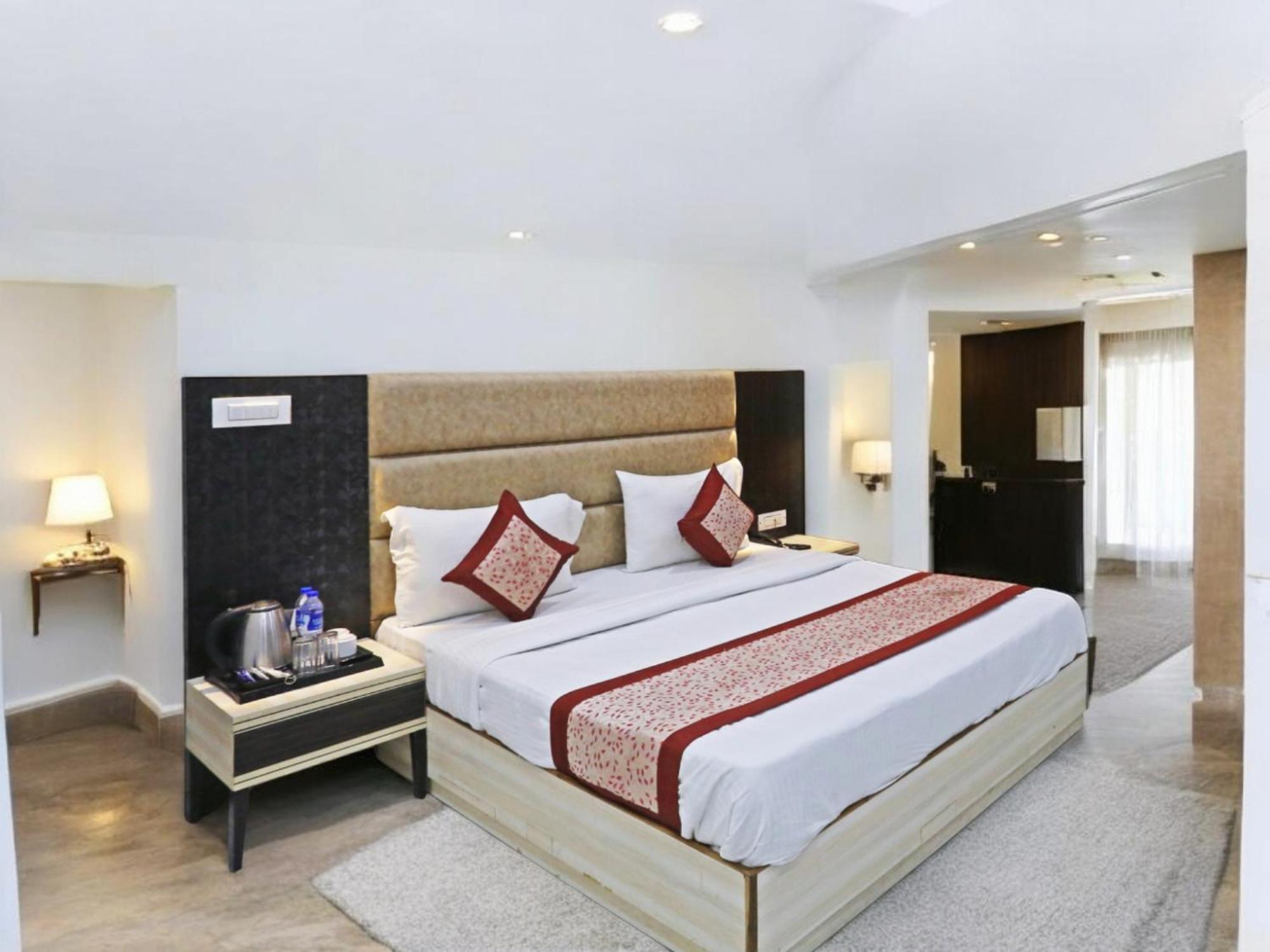 Hotel The Almora By Rs Global Near By Delhi International Airport With - Free Airport Drop 新德里 外观 照片