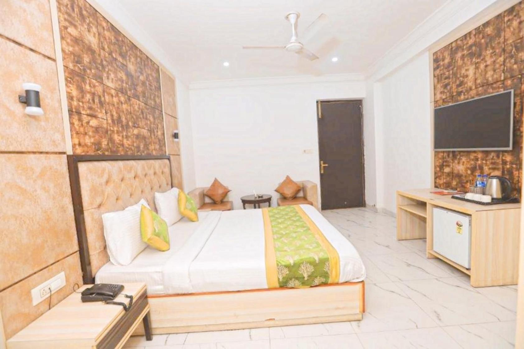 Hotel The Almora By Rs Global Near By Delhi International Airport With - Free Airport Drop 新德里 外观 照片