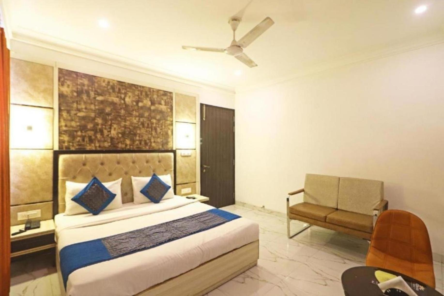 Hotel The Almora By Rs Global Near By Delhi International Airport With - Free Airport Drop 新德里 外观 照片